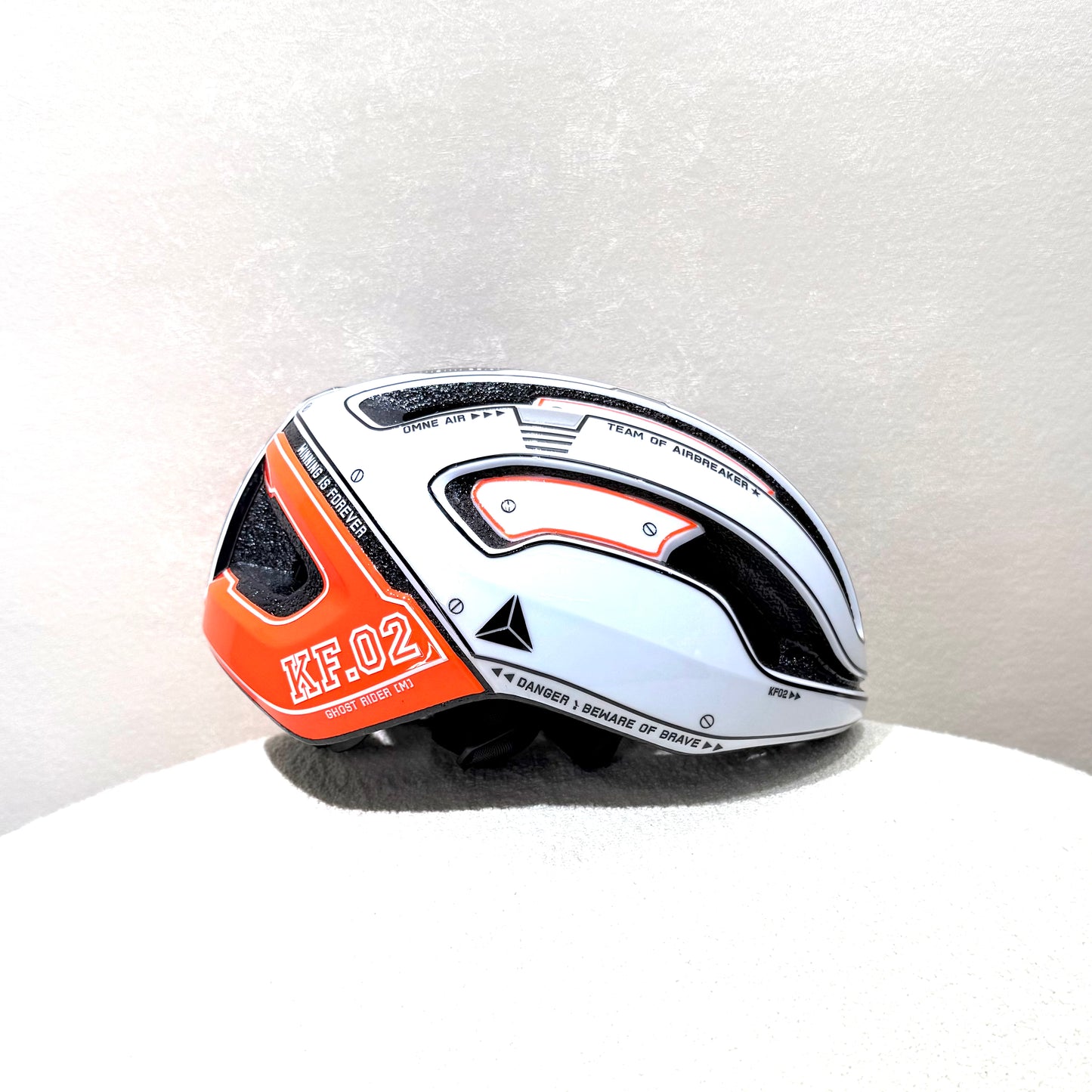 KF-02 POC OMNE AIR helmet